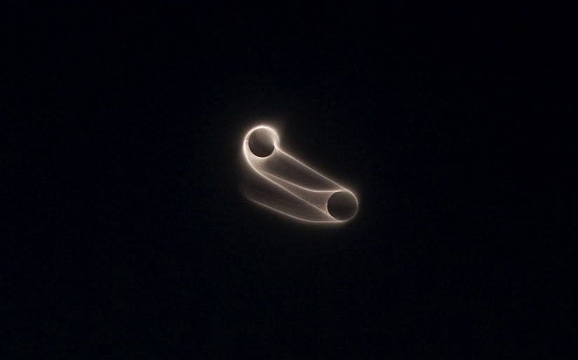 A MOON’S PHOTO TALE